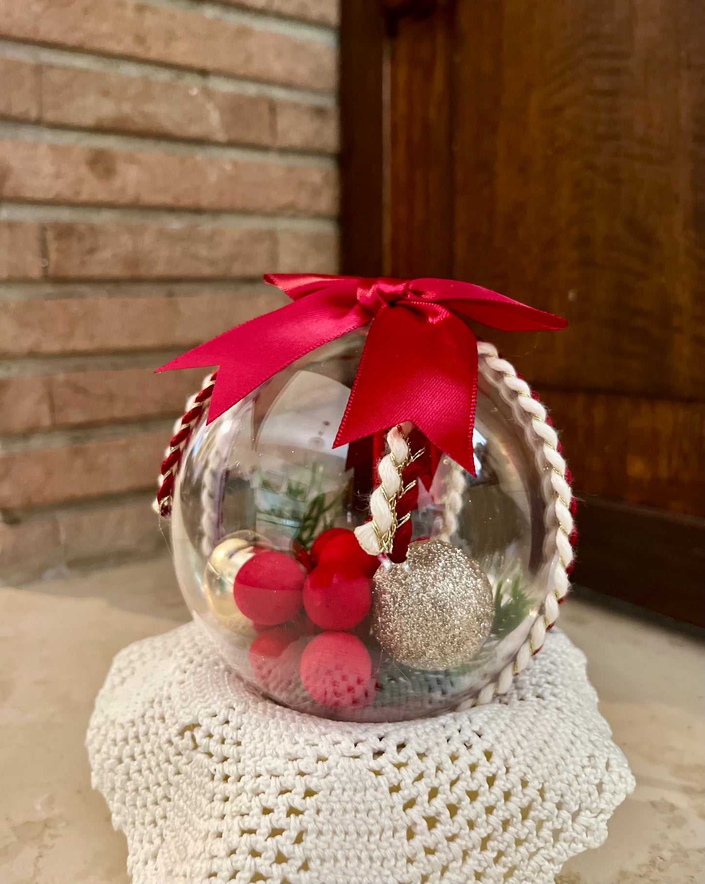 Pallina fiocco rosso